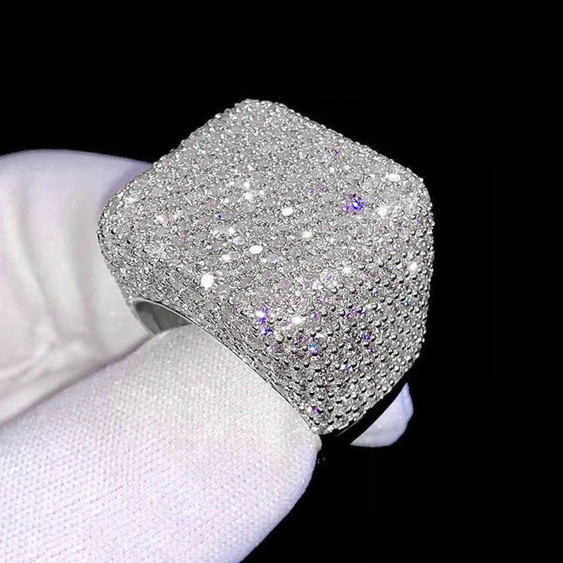 A Heaven Geometric Square Zirconia Ring✨